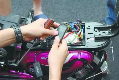 电动车安装定位器