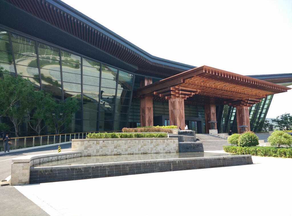 北京APEC峰会铜装饰工程