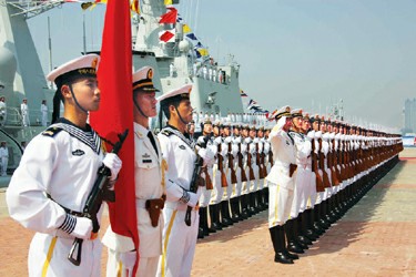 军事装备 武器装备