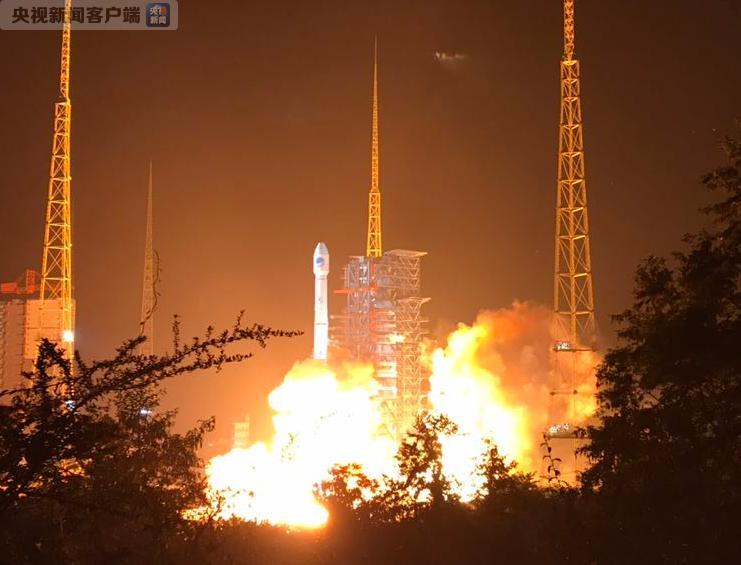 北斗三号全球组网卫星首次发射