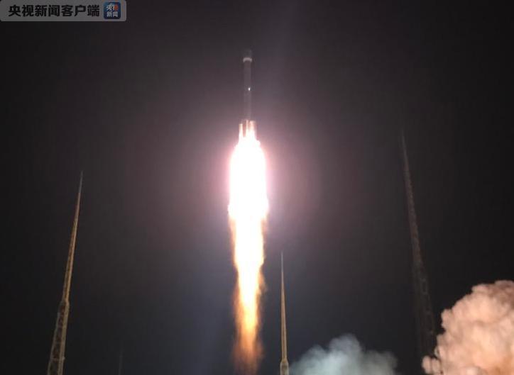 北斗三号全球组网卫星首次发射