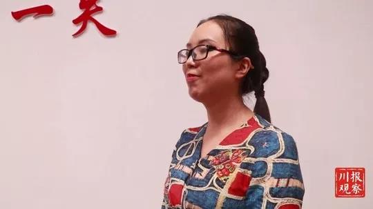 蒋氏三姐弟初中班主任老师罗群香接受采访